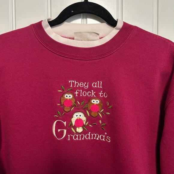 Vintage "They All Flock to Grandmas" Embroidered Owl Sweatshirt M Red Cottage - Picture 3 of 10